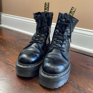 Platform Doc Marten’s